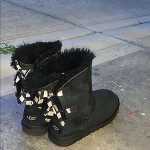 Black UGGS